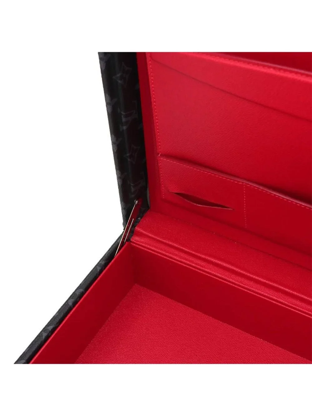 Louis Vuitton Monogram Eclipse President Clasol 45 Trunk Case
